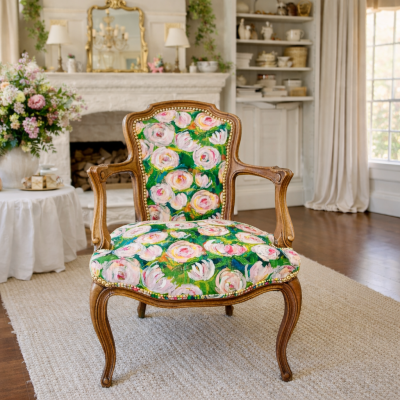 Fauteuil aux couleurs printanières tissu ROsy rose